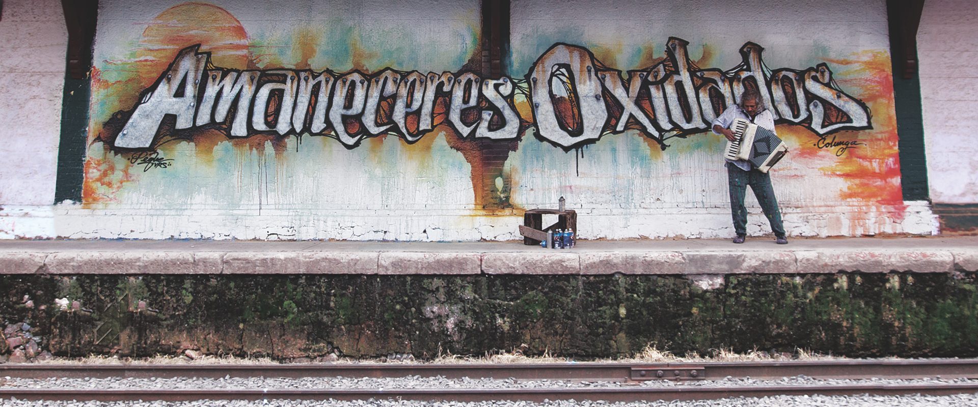 Amaneceres oxidados background