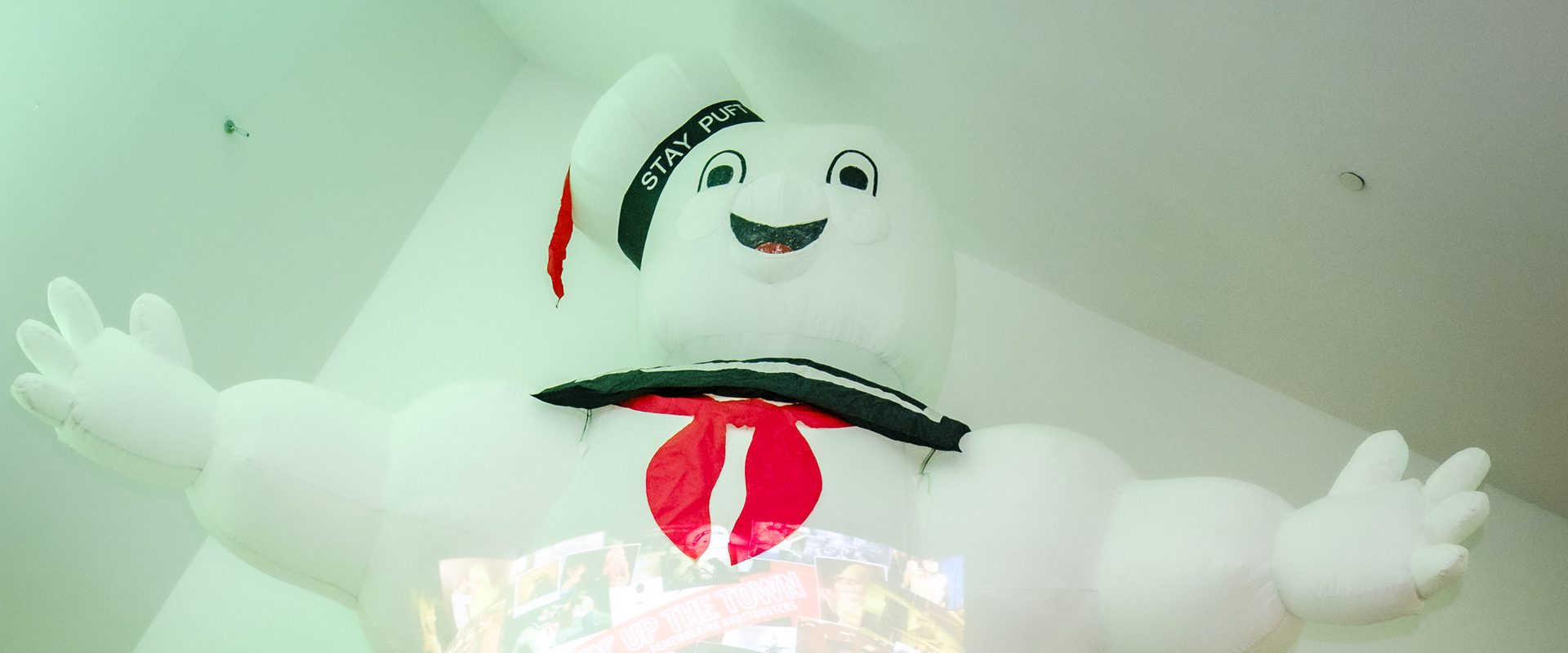 Cleanin' Up the Town: Remembering Ghostbusters background