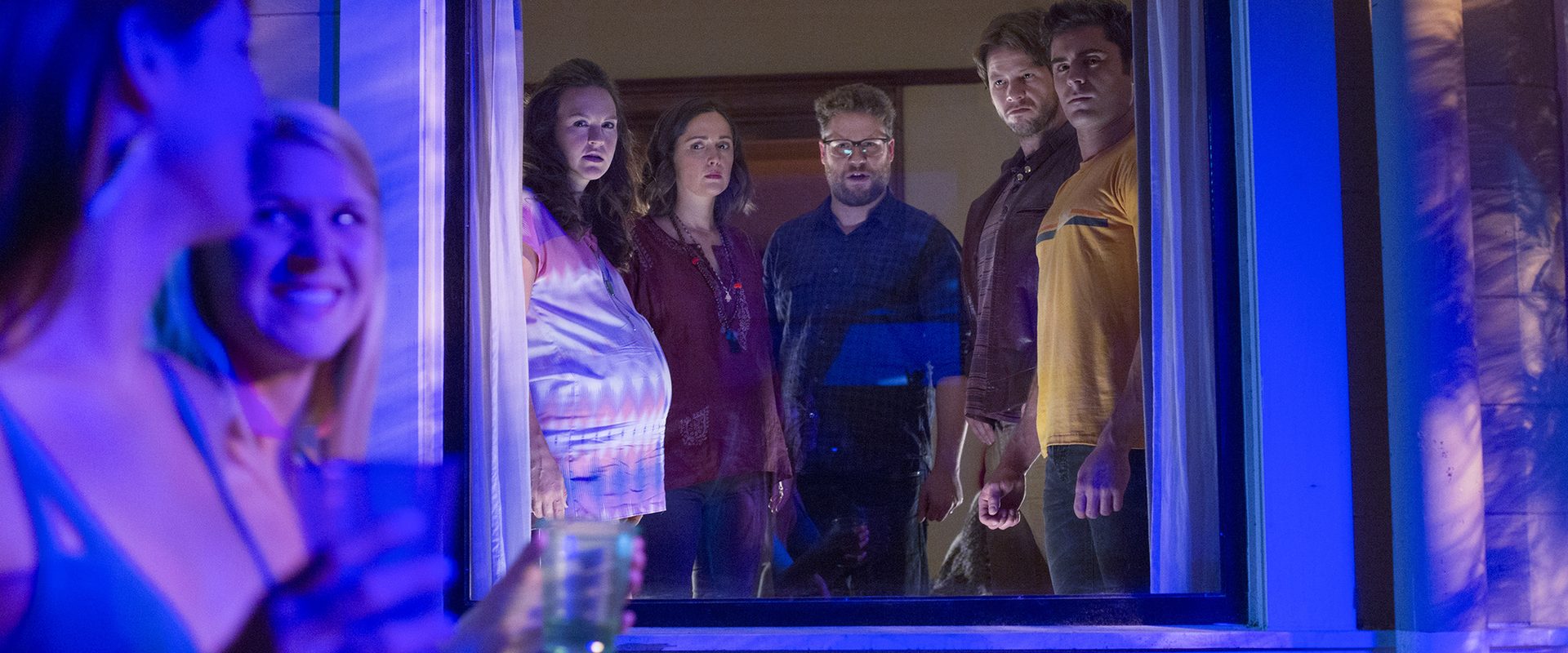 Neighbors 2: Sorority Rising background