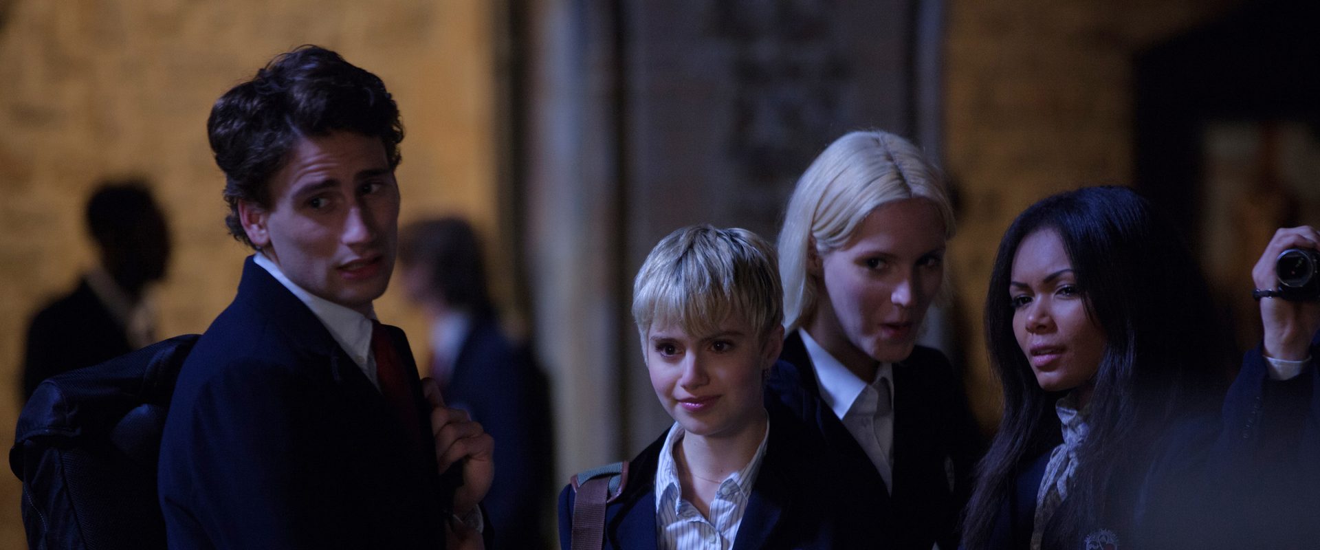 Vampire Academy background