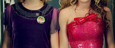 Confessions of a Teenage Drama Queen background