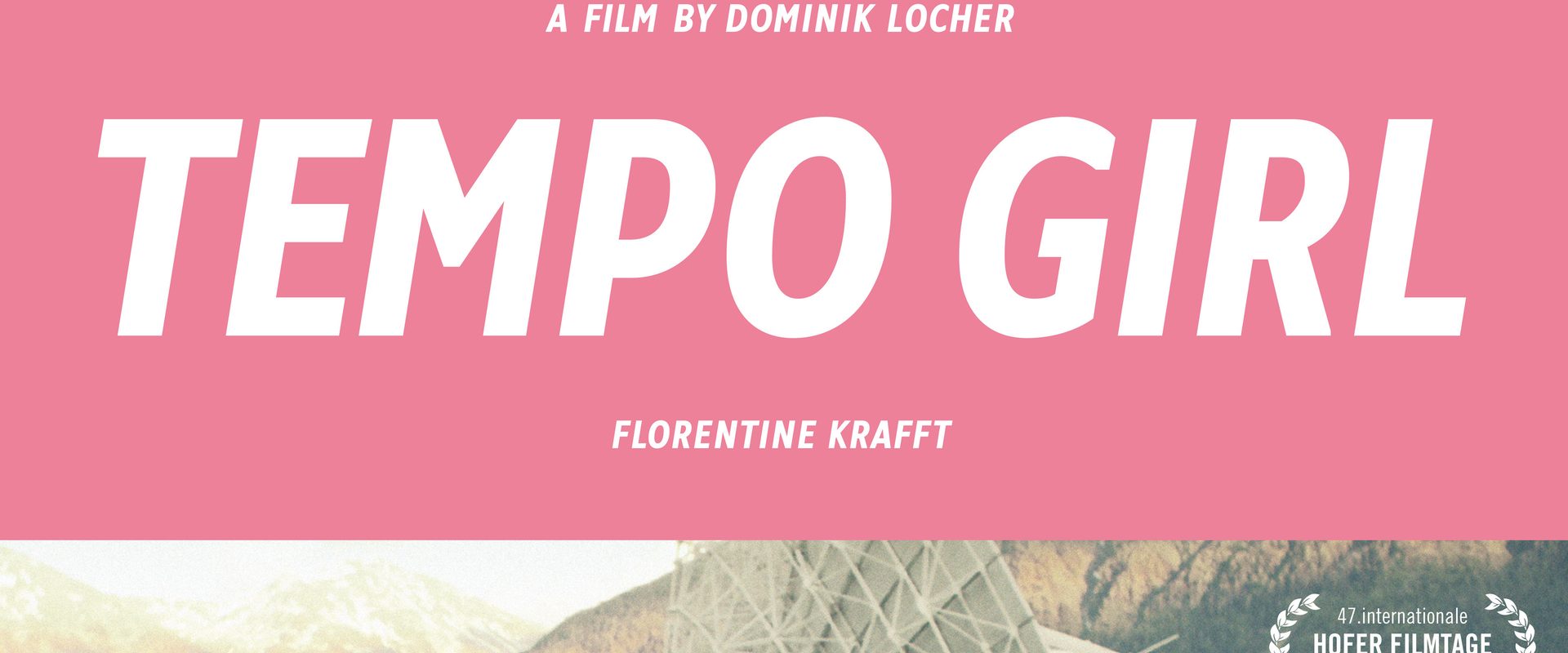Tempo Girl background