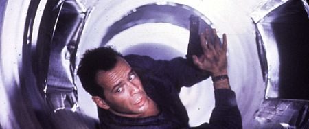 Die Hard 2 background