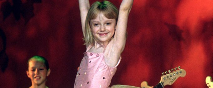 Uptown Girls background