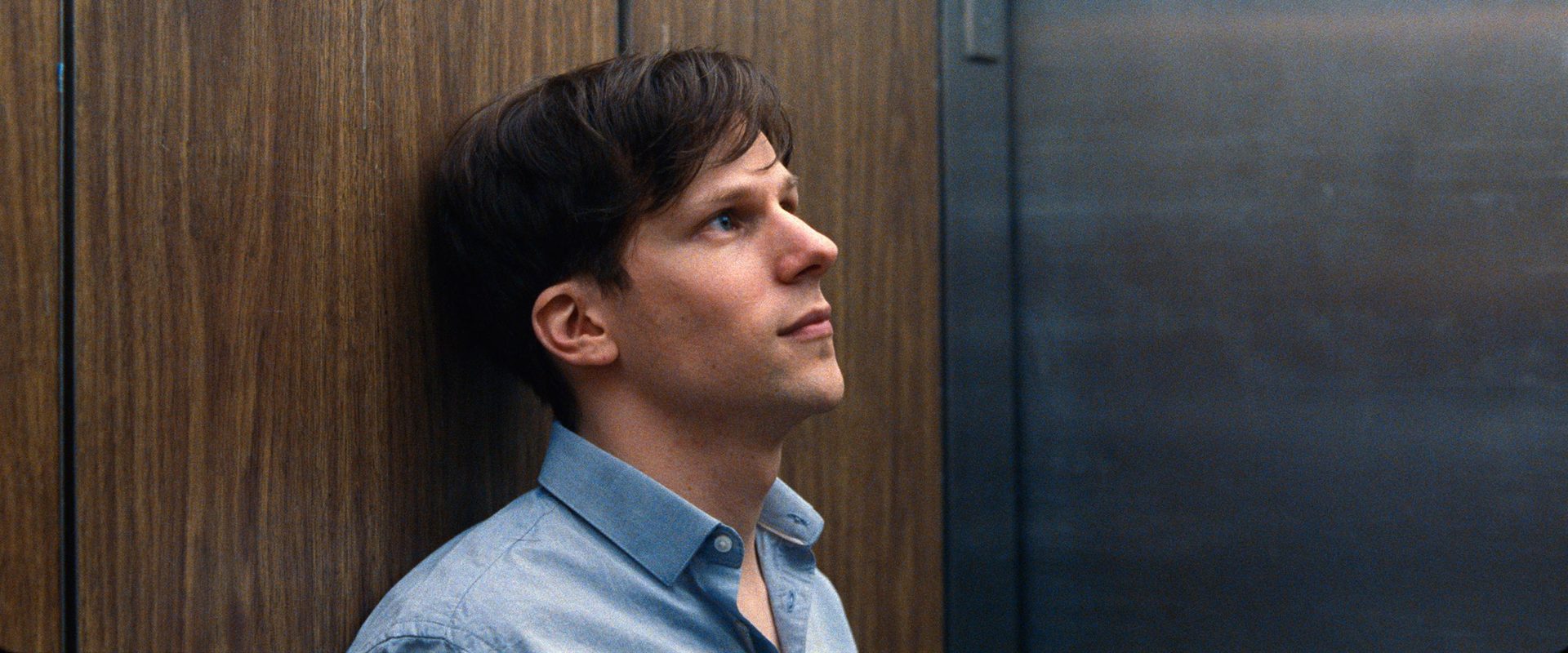 Louder Than Bombs background
