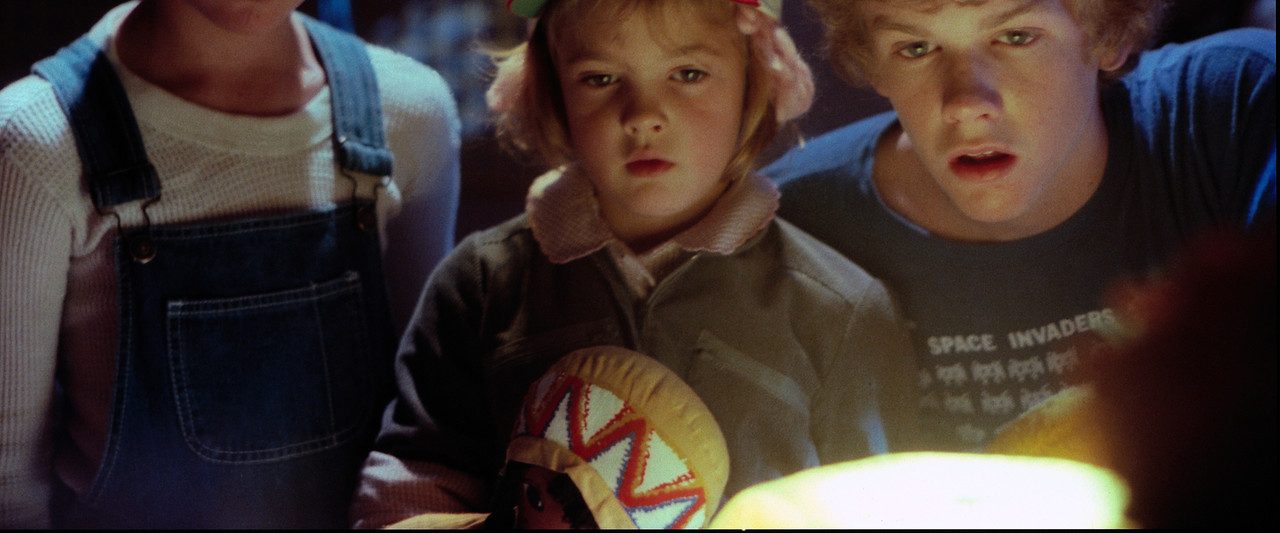 E.T. the Extra-Terrestrial background