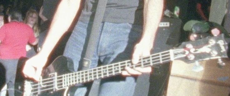 Nirvana : Live at the Paramount background