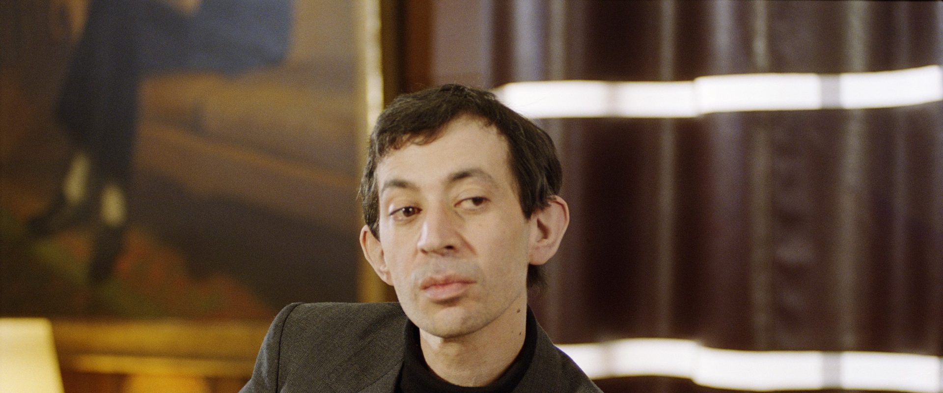 Gainsbourg: A Heroic Life background