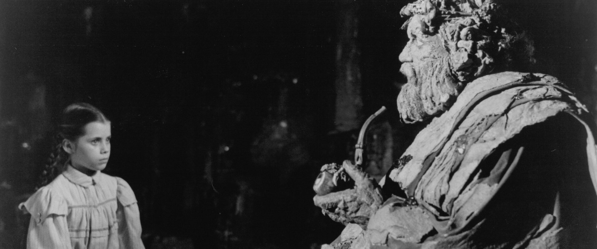Return to Oz background