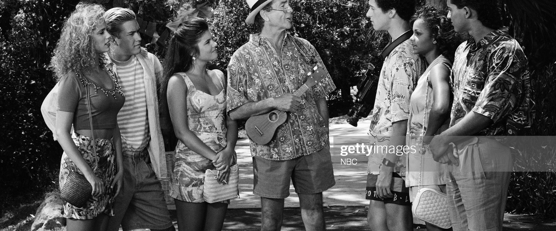 Saved by the Bell: Hawaiian Style background