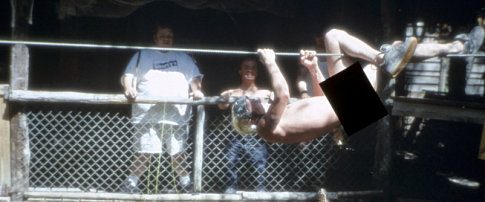 Jackass: The Movie background