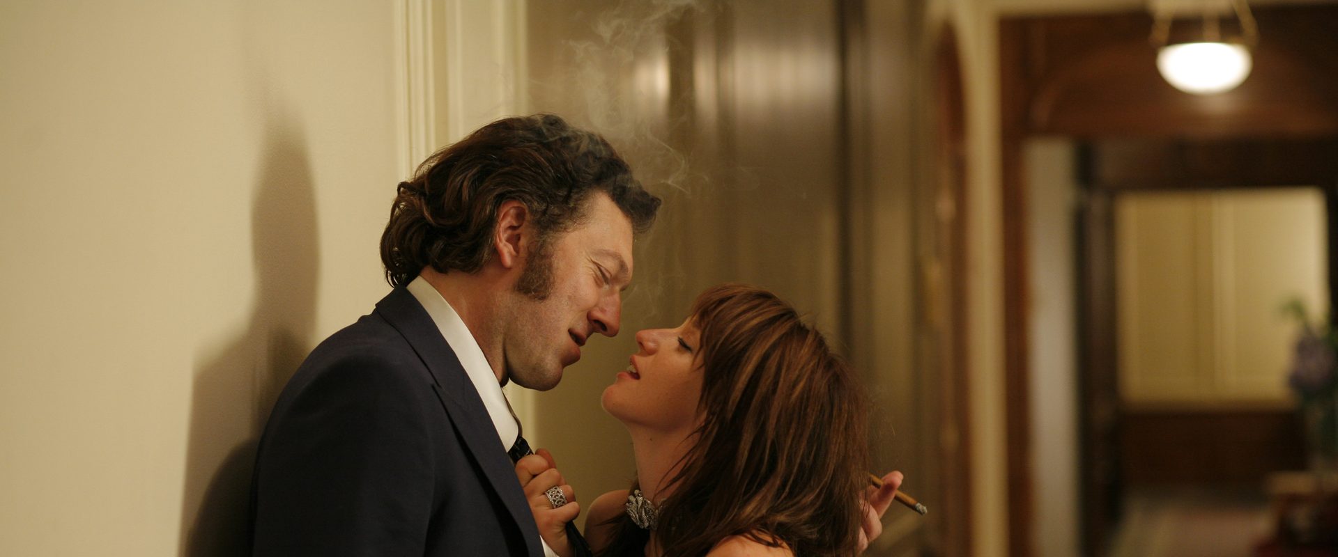 Mesrine Part 2: Public Enemy #1 background