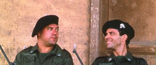 I due carabinieri background