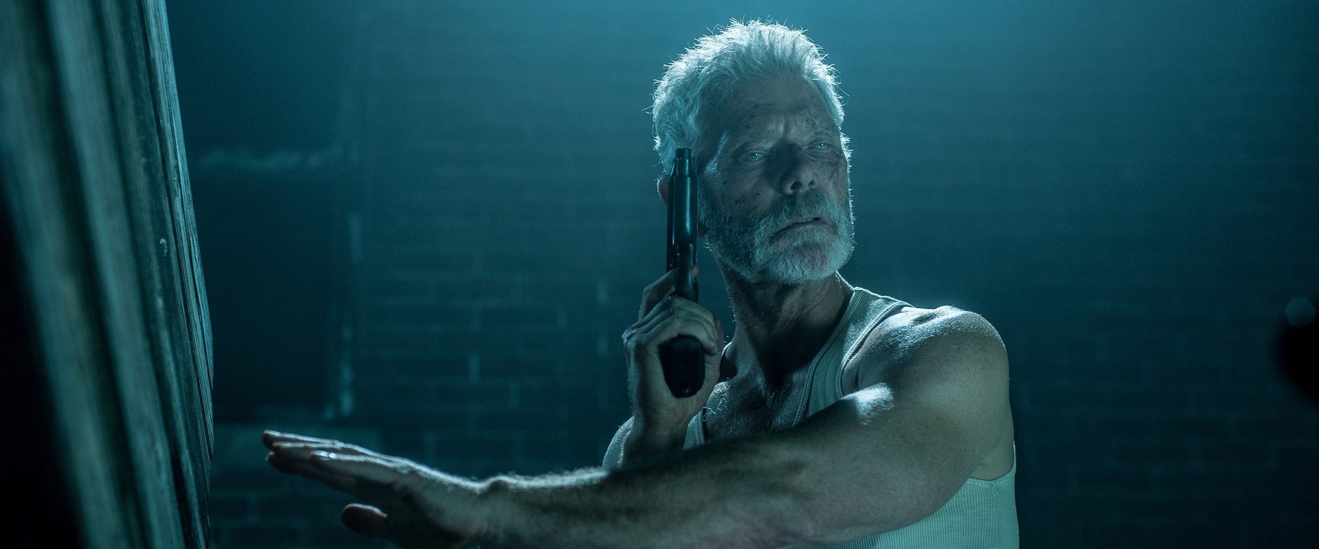 Don't Breathe background