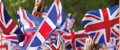 Harry & Meghan: A Modern Royal Romance background