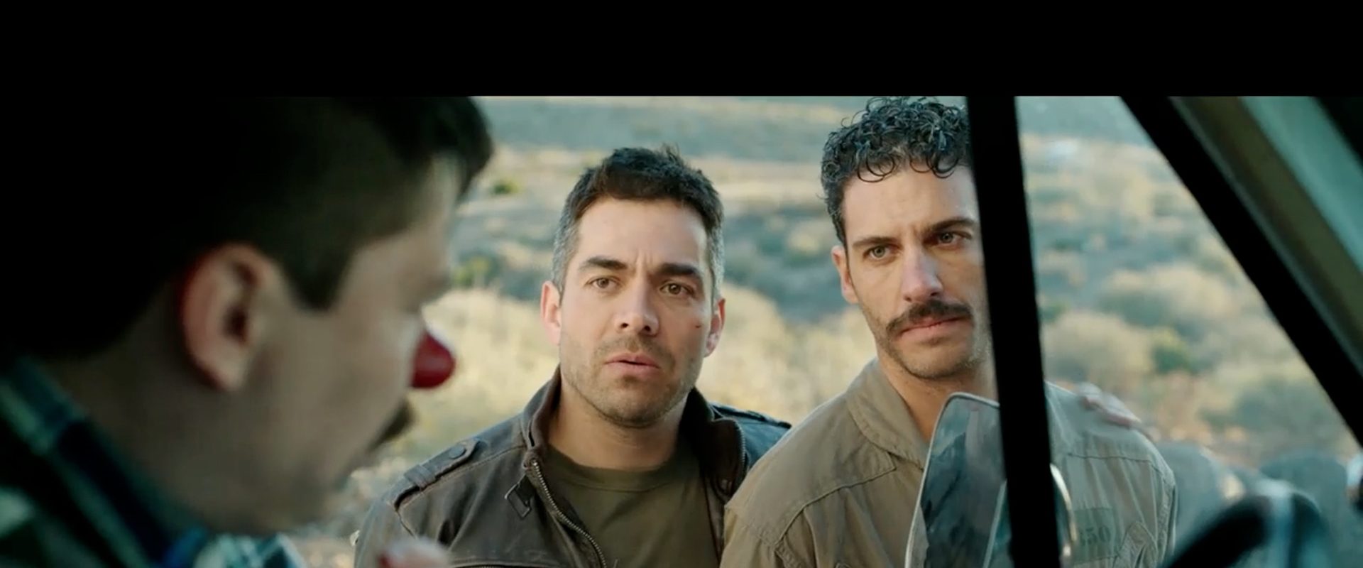 Compadres background