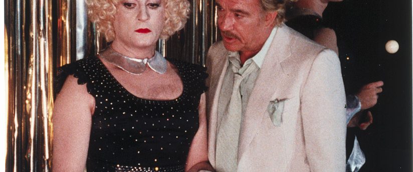 La Cage aux Folles II background