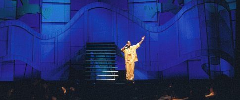 Martin Lawrence Live: Runteldat background