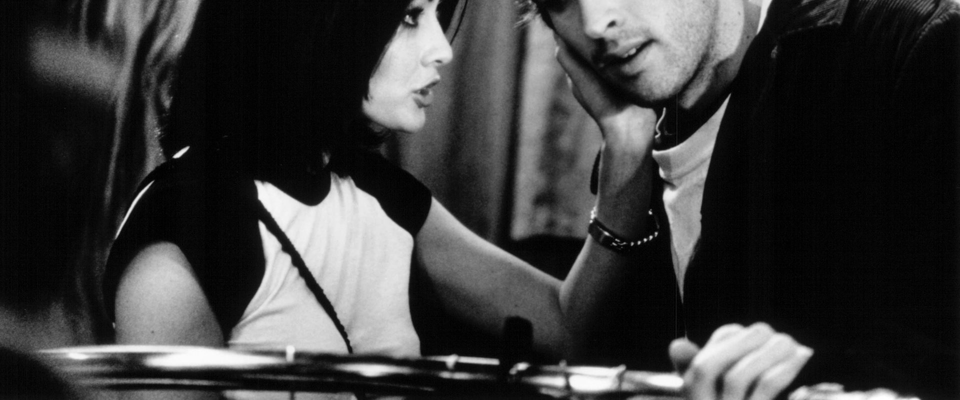 Mallrats background