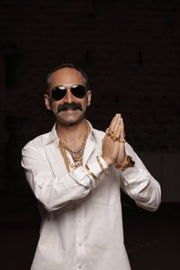 Aavesham poster