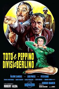 Totò e Peppino divisi a Berlino poster