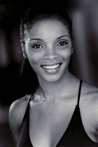 Marlyne Barrett, photo 1 of 3