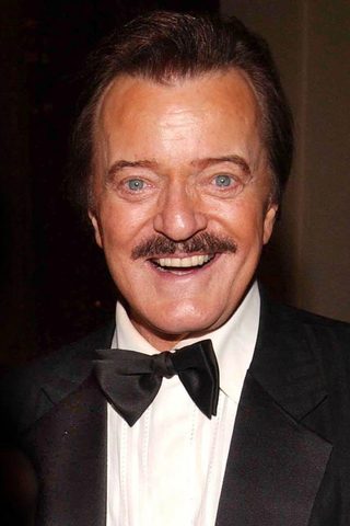 Robert Goulet, photo 3 of 3