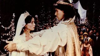 Snow White still 2