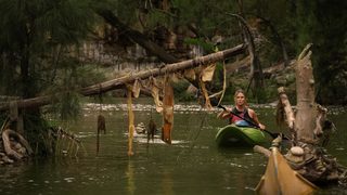 Apex still 4