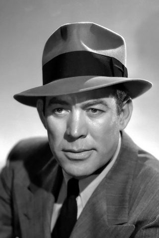 Ward Bond, photo 1 of 3