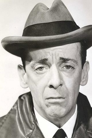 Robert Helpmann, photo 2 of 3