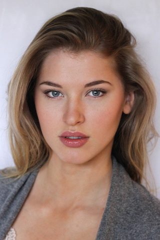 Sarah Grey, photo 3 of 3