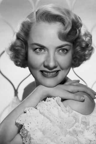 Audrey Totter, photo 2 of 3