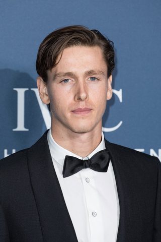 Harris Dickinson, photo 1 of 3