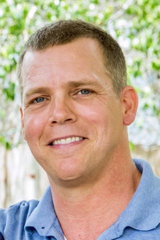 Tim Griffin, photo 1 of 3