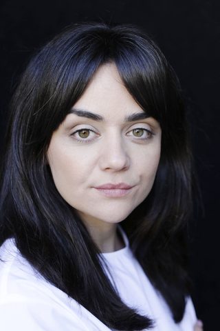 Hayley Squires, photo 3 of 3