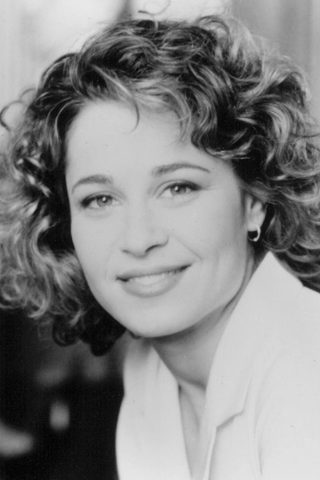 Julie Warner, photo 3 of 3
