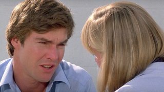 Jaws 3-D still 5