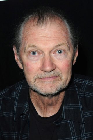 Andrew Robinson, photo 1 of 3