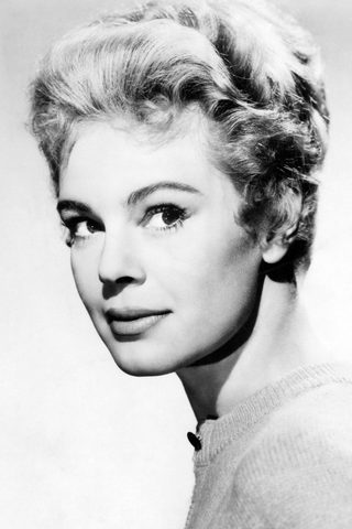 Betsy Palmer, photo 1 of 3