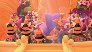 Maya the Bee: The Honey Games still 6