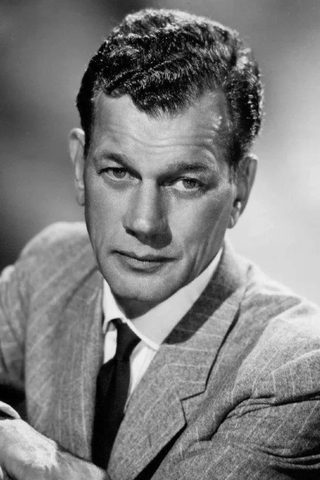 Joseph Cotten, photo 3 of 3
