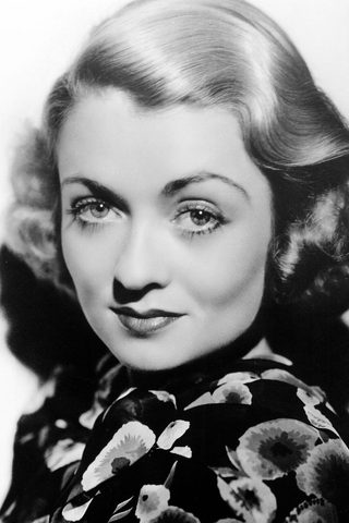 Constance Bennett, photo 1 of 3