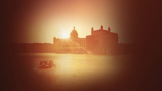 Hotel Mumbai still 3