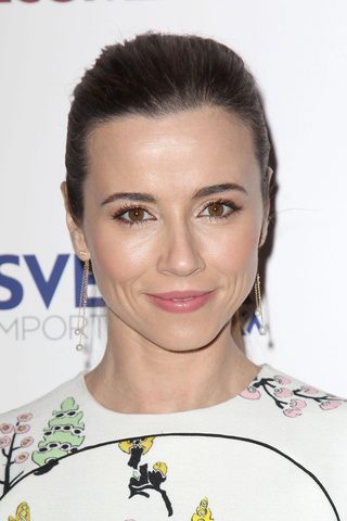 Linda Cardellini, photo 3 of 3