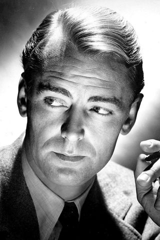 Alan Ladd, photo 2 of 3