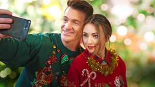 A Crafty Christmas Romance still 2