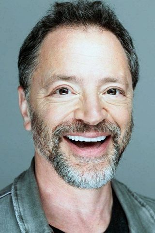 Joshua Malina, photo 2 of 3