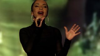 Sade : Bring Me Home still 5