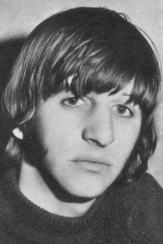 Ringo Starr, photo 1 of 3